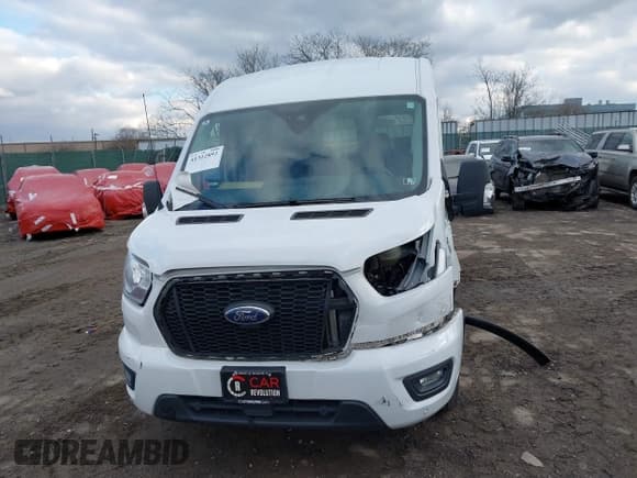 ✅ 2021 Ford Transit Passenger XL • VIN: 1FBAX2C82MKA32735 • Lot: 41312892. Wystawiony na IAAI z przebiegiem 62 053 mil. Bezpłatny archiwum sprzedaży aukcyjnych z USA i szczegółowy raport historii pojazdu na DreamBid. Zdjęcie 18.