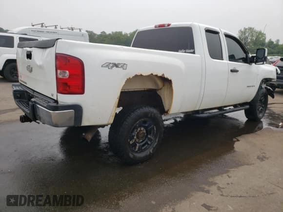 ✅ 2009 Chevrolet Silverado 2500HD LT • VIN: 1GCHK59K99E144371 • Лот: 67277605. Опубликован ранее на Copart с пробегом 267 993 миль. Бесплатный доступ к архиву аукционных продаж из США и подробный отчёт об истории автомобиля на DreamBid. Изображение 3.