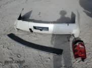 ✅ 2010 Chevrolet Suburban LTZ • VIN: 1GNUCKE03AR145230 • Lot: 80114884. Wystawiony na Copart z przebiegiem 289 420 mil. Bezpłatny archiwum sprzedaży aukcyjnych z USA i szczegółowy raport historii pojazdu na DreamBid. Zdjęcie 13.