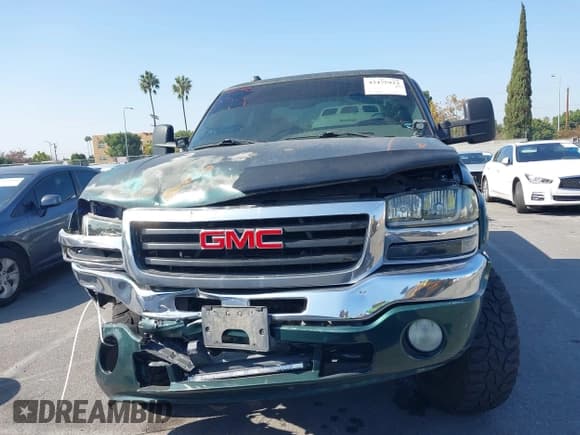 ✅ 2005 GMC Sierra 1500 SLE • VIN: 1GTEK19B55E214552 • Lot: 43475923. Listed on IAAI with 188,902 mi. Free auction sales archive from the USA and detailed vehicle history report at DreamBid. Image 12.