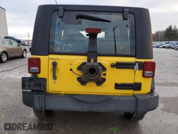 ✅ 2008 Jeep Wrangler X • VIN: 1J4FZ24118L511476 • Lot: 85471624. Listed on Copart with 189,917 mi. Free auction sales archive from the USA and detailed vehicle history report at DreamBid. Image 6.