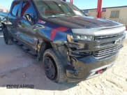 ✅ 2022 Chevrolet Silverado 1500 LT Trail Boss • VIN: 1GCPYFED9NZ181057 • Lot: 43574184. Wystawiony na IAAI z przebiegiem 25 856 mil. Bezpłatny archiwum sprzedaży aukcyjnych z USA i szczegółowy raport historii pojazdu na DreamBid. Zdjęcie 6.