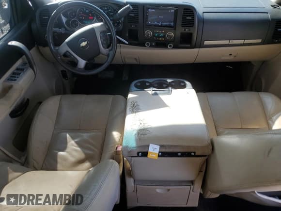✅ 2009 Chevrolet Silverado 2500HD LT • VIN: 1GCHC53639F143011 • Lot: 48770665. Listed on Copart with 245,226 mi. Free auction sales archive from the USA and detailed vehicle history report at DreamBid. Image 8.
