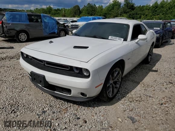 ✅ 2015 Dodge Challenger R/T Plus • VIN: 2C3CDZBT3FH723783 • Lot: 56345183. Wystawiony na Copart z przebiegiem Nie podano. Bezpłatny archiwum sprzedaży aukcyjnych z USA i szczegółowy raport historii pojazdu na DreamBid. Zdjęcie 1.
