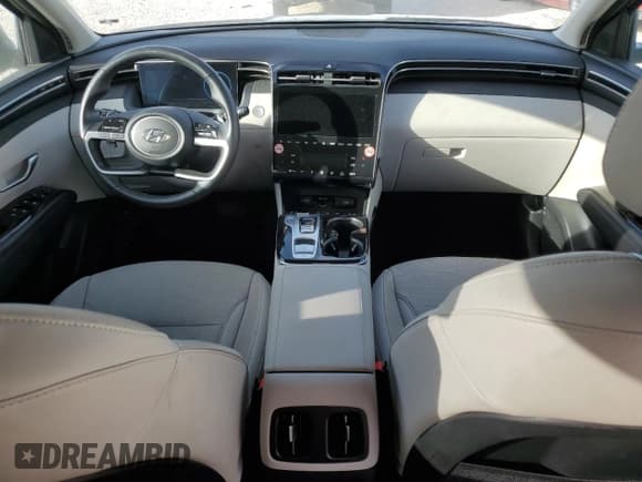 ✅ 2024 Hyundai Tucson Limited • VIN: 5NMJE3DE3RH358140 • Lot: 77033954. Wystawiony na Copart z przebiegiem 11 696 mil. Bezpłatny archiwum sprzedaży aukcyjnych z USA i szczegółowy raport historii pojazdu na DreamBid. Zdjęcie 8.