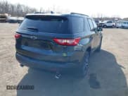 ✅ 2021 Chevrolet Traverse RS • VIN: 1GNEVJKW4MJ141708 • Lot: 41691433. Wystawiony na IAAI z przebiegiem 65 562 mil. Bezpłatny archiwum sprzedaży aukcyjnych z USA i szczegółowy raport historii pojazdu na DreamBid. Zdjęcie 17.