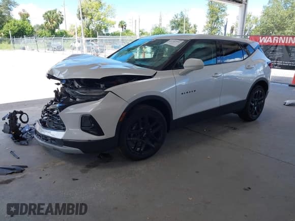 ✅ 2021 Chevrolet Blazer LT • VIN: 3GNKBCRS6MS577873 • Lot: 43292991. Listed on IAAI with 84,432 mi. Free auction sales archive from the USA and detailed vehicle history report at DreamBid. Image 2.