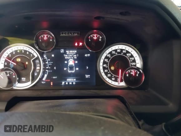 ✅ 2013 Ram 1500 Outdoorsman • VIN: 1C6RR7LT6DS542779 • Lot: 41568456. Listed on IAAI with 220,818 mi. Free auction sales archive from the USA and detailed vehicle history report at DreamBid. Image 7.