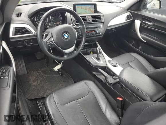 ✅ 2015 BMW 2 Series 228i xDrive • VIN: WBA1G9C52FVX96545 • Lot: 49312175. Wystawiony na Copart z przebiegiem 61 695 mil. Bezpłatny archiwum sprzedaży aukcyjnych z USA i szczegółowy raport historii pojazdu na DreamBid. Zdjęcie 8.