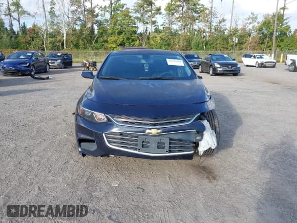 ✅ 2018 Chevrolet Malibu LT • VIN: 1G1ZD5ST5JF103471 • Lot: 43656129. Listed on IAAI with 138,362 mi. Free auction sales archive from the USA and detailed vehicle history report at DreamBid. Image 12.