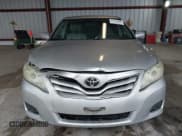✅ 2010 Toyota Camry • VIN: 4T1BF3EK9AU094310 • Lot: 43692098. Wystawiony na IAAI z przebiegiem 286 531 mil. Bezpłatny archiwum sprzedaży aukcyjnych z USA i szczegółowy raport historii pojazdu na DreamBid. Zdjęcie 13.