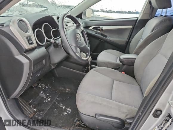 ✅ 2009 Toyota Matrix • VIN: 2T1KU40E89C056061 • Lot: 94827085. Listed on Copart with 256,397 mi. Free auction sales archive from the USA and detailed vehicle history report at DreamBid. Image 7.