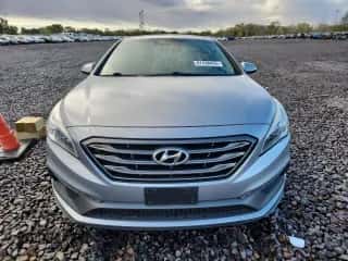 2017 Hyundai Sonata Sport z VIN 5NPE34AF3HH490472, wystawiony jako Copart lot #87438455 z przebiegiem Nie podano mil oraz Czysty tytuł • Clean title. Historia ofert i sprzedaży dostępna na DreamBid. Obrazek 5.