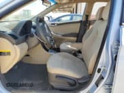 ✅ 2013 Hyundai Accent GLS • VIN: KMHCT4AE7DU572439 • Лот: 61052514. Опубликован ранее на Copart с пробегом 151 617 миль. Бесплатный доступ к архиву аукционных продаж из США и подробный отчёт об истории автомобиля на DreamBid. Изображение 7.