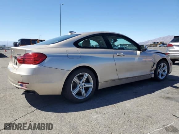 ✅ 2015 BMW 4 Series 428i • VIN: WBA3N3C57FK234041 • Лот: 81212885. Опубликован ранее на Copart с пробегом 84 752 миль. Бесплатный доступ к архиву аукционных продаж из США и подробный отчёт об истории автомобиля на DreamBid. Изображение 3.