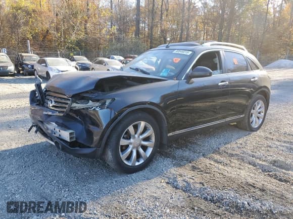 ✅ 2007 Infiniti FX • VIN: JNRBS08W27X400395 • Лот: 90846015. Опубликован ранее на Copart с пробегом Не указан. Бесплатный доступ к архиву аукционных продаж из США и подробный отчёт об истории автомобиля на DreamBid. Изображение 1.