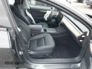 ✅ 2023 Tesla Model 3 • VIN: 5YJ3E1EA7PF699211 • Lot: 43387522. Wystawiony na IAAI z przebiegiem 16 048 mil. Bezpłatny archiwum sprzedaży aukcyjnych z USA i szczegółowy raport historii pojazdu na DreamBid. Zdjęcie 5.