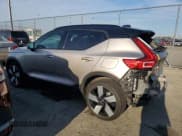 ✅ 2023 Volvo XC40 Ultimate • VIN: YV4ED3UM6P2031208 • Lot: 53889735. Listed on Copart with 20,289 mi. Free auction sales archive from the USA and detailed vehicle history report at DreamBid. Image 2.