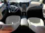 ✅ 2018 Hyundai Santa Fe 2.4L • VIN: 5XYZU3LB0JG504621 • Lot: 86828265. Wystawiony na Copart z przebiegiem 42 191 mil. Bezpłatny archiwum sprzedaży aukcyjnych z USA i szczegółowy raport historii pojazdu na DreamBid. Zdjęcie 8.