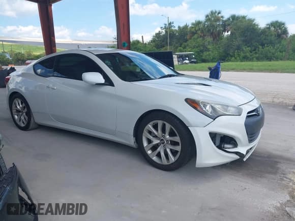 ✅ 2013 Hyundai Genesis Coupe 2.0T • VIN: KMHHT6KD8DU094586 • Lot: 43052445. Wystawiony na IAAI z przebiegiem 91 125 mil. Bezpłatny archiwum sprzedaży aukcyjnych z USA i szczegółowy raport historii pojazdu na DreamBid. Zdjęcie 1.