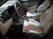 ✅ 2019 Hyundai Tucson SE • VIN: KM8J2CA49KU082058 • Лот: 86486405. Опубликован ранее на Copart с пробегом 26 667 миль. Бесплатный доступ к архиву аукционных продаж из США и подробный отчёт об истории автомобиля на DreamBid. Изображение 7.