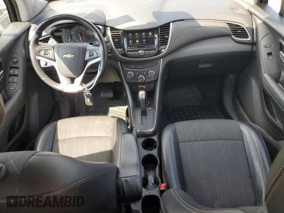 2019 Chevrolet Trax LT с VIN 3GNCJLSB7KL300156, выставлен на аукционе Copart как лот 70704925 с пробегом 45 984 миль миль и Списание • Salvage title. История ставок и продаж доступна на DreamBid. Изображение 8.