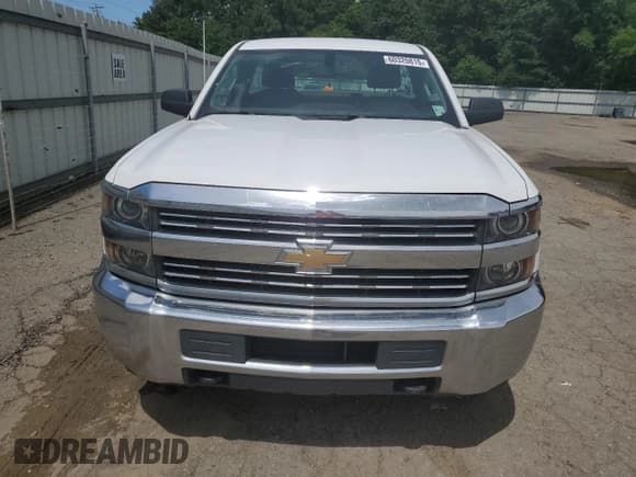 ✅ 2017 Chevrolet Silverado 2500HD Work Truck • VIN: 1GC0CUEG0HZ340891 • Lot: 60320815. Wystawiony na Copart z przebiegiem 181 356 mil. Bezpłatny archiwum sprzedaży aukcyjnych z USA i szczegółowy raport historii pojazdu na DreamBid. Zdjęcie 5.