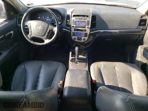 ✅ 2009 Hyundai Santa Fe SE • VIN: 5NMSH13E19H241447 • Lot: 62631825. Listed on Copart with 131,596 mi. Free auction sales archive from the USA and detailed vehicle history report at DreamBid. Image 8.