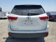 ✅ 2018 Toyota Highlander LE Plus • VIN: 5TDBZRFH2JS861064 • Lot: 65033125. Listed on Copart with 150,085 mi. Free auction sales archive from the USA and detailed vehicle history report at DreamBid. Image 6.