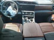 ✅ 2023 GMC Sierra 1500 Denali Ultimate • VIN: 1GTUUHEL6PZ272761 • Лот: 71745145. Опубликован ранее на Copart с пробегом 18 175 миль. Бесплатный доступ к архиву аукционных продаж из США и подробный отчёт об истории автомобиля на DreamBid. Изображение 8.