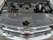 ✅ 2017 Chevrolet Suburban Premier • VIN: 1GNSKJKC9HR260217 • Lot: 76479794. Wystawiony na Copart z przebiegiem 132 941 mil. Bezpłatny archiwum sprzedaży aukcyjnych z USA i szczegółowy raport historii pojazdu na DreamBid. Zdjęcie 12.