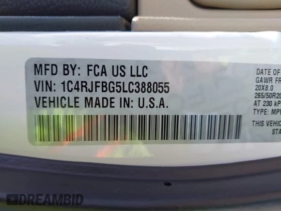 ✅ 2020 Jeep Grand Cherokee Limited X • VIN: 1C4RJFBG5LC388055 • Lot: 42120852. Listed on IAAI with 12,300 mi. Free auction sales archive from the USA and detailed vehicle history report at DreamBid. Image 9.