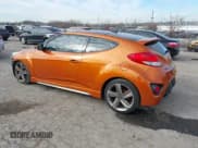 ✅ 2013 Hyundai Veloster Turbo • VIN: KMHTC6AE2DU122905 • Lot: 41202677. Wystawiony na IAAI z przebiegiem 113 535 mil. Bezpłatny archiwum sprzedaży aukcyjnych z USA i szczegółowy raport historii pojazdu na DreamBid. Zdjęcie 3.