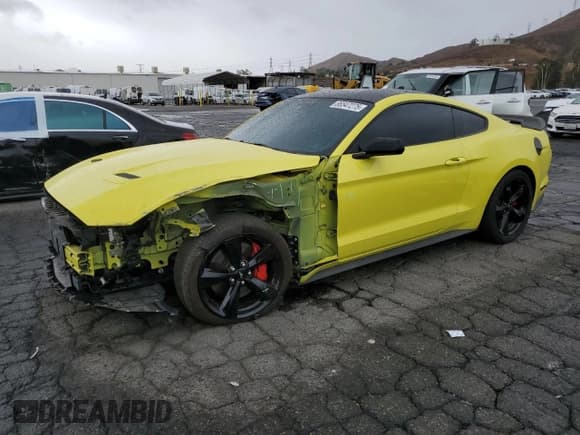 ✅ 2021 Ford Mustang GT • VIN: 1FA6P8CF9M5127400 • Lot: 86547275. Listed on Copart with 38,351 mi. Free auction sales archive from the USA and detailed vehicle history report at DreamBid. Image 1.