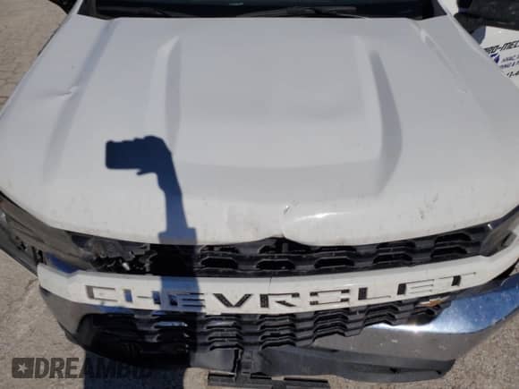 2022 Chevrolet Silverado 1500 Work Truck z VIN 3GCNWAED8NG205493, wystawiony jako Copart lot #80735154 z przebiegiem 49 268 mil mil oraz Szkoda całkowita • Salvage title. Historia ofert i sprzedaży dostępna na DreamBid. Obrazek 11.