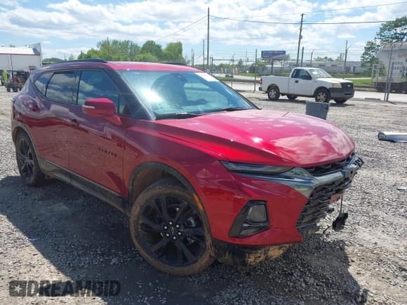✅ 2021 Chevrolet Blazer RS • VIN: 3GNKBKRS2MS579534 • Lot: 42207795. Wystawiony na IAAI z przebiegiem 55 716 mil. Bezpłatny archiwum sprzedaży aukcyjnych z USA i szczegółowy raport historii pojazdu na DreamBid. Zdjęcie 1.