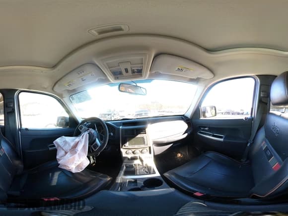 ✅ 2011 Jeep Liberty Limited • VIN: 1J4PN5GK1BW559006 • Lot: 43636729. Wystawiony na IAAI z przebiegiem 66 521 mil. Bezpłatny archiwum sprzedaży aukcyjnych z USA i szczegółowy raport historii pojazdu na DreamBid. Zdjęcie 18.