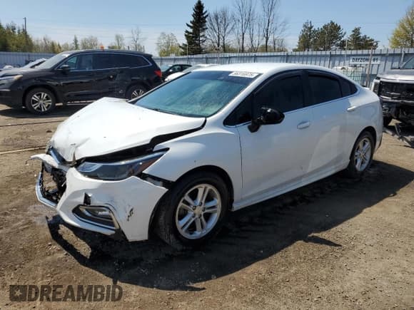 ✅ 2017 Chevrolet Cruze LT • VIN: 1G1BE5SM9H7104649 • Lot: 56316975. Listed on Copart with 117,842 mi. Free auction sales archive from the USA and detailed vehicle history report at DreamBid. Image 1.