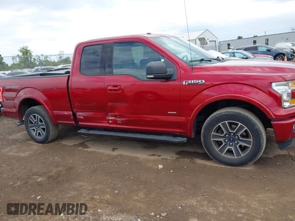 ✅ 2015 Ford F-150 XL • VIN: 1FTEX1CP4FFC37144 • Lot: 43097151. Wystawiony na IAAI z przebiegiem 98 874 mil. Bezpłatny archiwum sprzedaży aukcyjnych z USA i szczegółowy raport historii pojazdu na DreamBid. Zdjęcie 13.