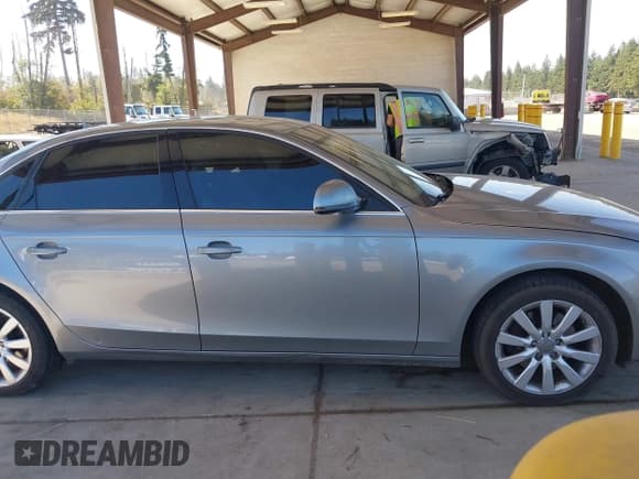 ✅ 2009 Audi A4 Premium Plus • VIN: WAUSF78K09A091149 • Lot: 42942558. Listed on IAAI with 110,914 mi. Free auction sales archive from the USA and detailed vehicle history report at DreamBid. Image 13.