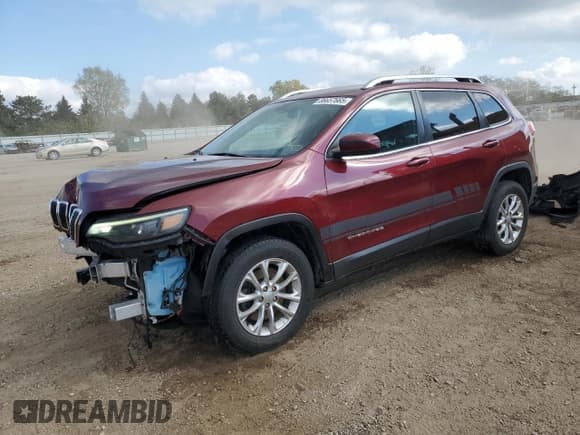 ✅ 2019 Jeep Cherokee Latitude • VIN: 1C4PJMCXXKD331384 • Lot: 86657665. Listed on Copart with 123,045 mi. Free auction sales archive from the USA and detailed vehicle history report at DreamBid. Image 1.