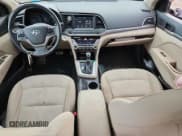 ✅ 2017 Hyundai Elantra Value Edition • VIN: 5NPD84LF8HH160515 • Лот: 86749525. Опубликован ранее на Copart с пробегом 99 971 миль. Бесплатный доступ к архиву аукционных продаж из США и подробный отчёт об истории автомобиля на DreamBid. Изображение 8.