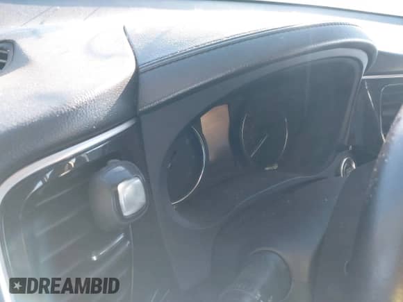 2017 Mitsubishi Outlander SE с VIN JA4AZ3A3XHZ058588, выставлен на аукционе IAAI как лот 40880313 с пробегом Не указан миль и . История ставок и продаж доступна на DreamBid. Изображение 14.