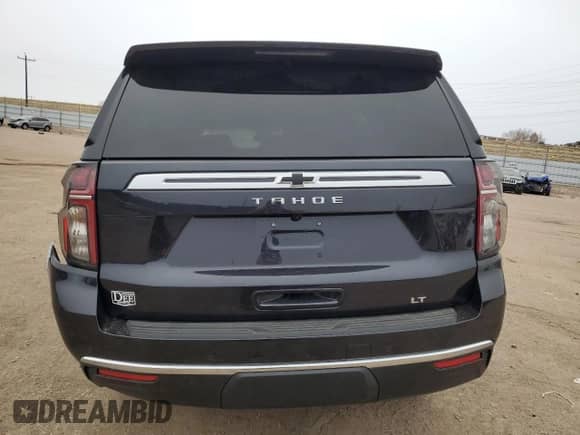 2024 Chevrolet Tahoe LT z VIN 1GNSKNKD4RR405830, wystawiony jako Copart lot #81933094 z przebiegiem Nie podano mil oraz Szkoda całkowita • Salvage title. Historia ofert i sprzedaży dostępna na DreamBid. Obrazek 6.