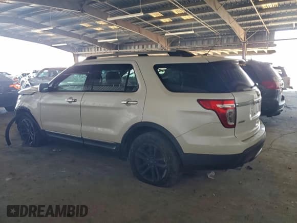 ✅ 2013 Ford Explorer XLT • VIN: 1FM5K7D96DGB34604 • Lot: 93057455. Wystawiony na Copart z przebiegiem 173 030 mil. Bezpłatny archiwum sprzedaży aukcyjnych z USA i szczegółowy raport historii pojazdu na DreamBid. Zdjęcie 2.