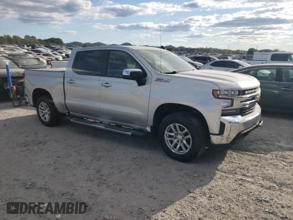 ✅ 2020 Chevrolet Silverado 1500 LT • VIN: 3GCUYDED5LG109714 • Lot: 76070434. Wystawiony na Copart z przebiegiem 57 309 mil. Bezpłatny archiwum sprzedaży aukcyjnych z USA i szczegółowy raport historii pojazdu na DreamBid. Zdjęcie 4.