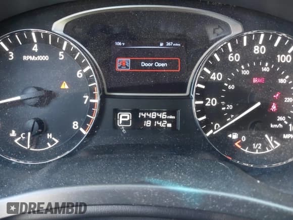 ✅ 2015 Nissan Pathfinder SV • VIN: 5N1AR2MN5FC672294 • Lot: 43225152. Wystawiony na IAAI z przebiegiem 144 846 mil. Bezpłatny archiwum sprzedaży aukcyjnych z USA i szczegółowy raport historii pojazdu na DreamBid. Zdjęcie 7.