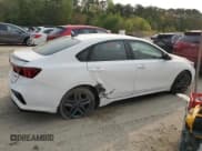 ✅ 2020 Kia Forte GT-Line • VIN: 3KPF34AD0LE257259 • Lot: 53710335. Wystawiony na Copart z przebiegiem 71 038 mil. Bezpłatny archiwum sprzedaży aukcyjnych z USA i szczegółowy raport historii pojazdu na DreamBid. Zdjęcie 3.