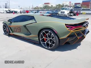✅ 2024 Lamborghini Revuelto • VIN: ZHWUC1ZM9RLA00251 • Lot: 42165680. Wystawiony na IAAI z przebiegiem 788 mil. Bezpłatny archiwum sprzedaży aukcyjnych z USA i szczegółowy raport historii pojazdu na DreamBid. Zdjęcie 3.