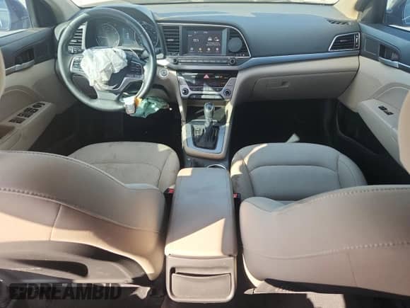 2017 Hyundai Elantra SE с VIN KMHD84LF4HU227872, выставлен на аукционе Copart как лот 87090445 с пробегом 103 103 миль миль и Списание • Salvage title. История ставок и продаж доступна на DreamBid. Изображение 8.